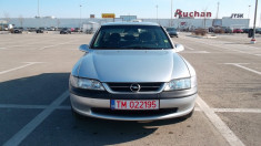 Dezmembrez Opel Vectra B Hatchback foto