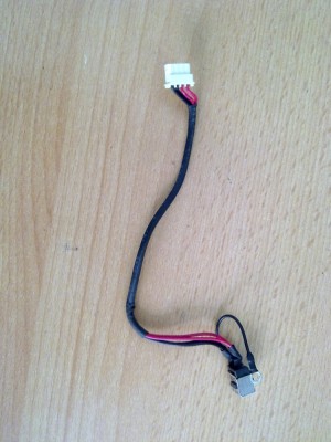 Mufa alimentare Packard Bell Minos GP foto