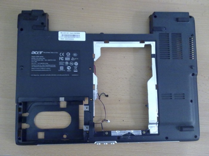 carcasa inferioara bottomcase Acer Aspire 3050