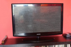 Samsung LCD TV 37&amp;#039;&amp;#039; (94cm) foto