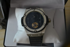 Ceas Hublot Columns Limited Edition foto