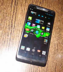 Motorola Razr I XT890 8Gb, Rootat, Pi-Llama 1.6 foto