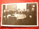 Fotografie interbelica - Militari in Restaurant , dim. = 13,5 x 8,5 cm