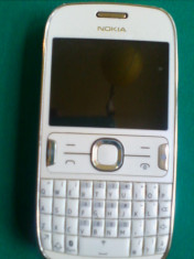 Nokia Asha 302 foto