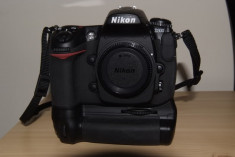 Nikon D300 body + obiectiv Nikon 18-135mm foto