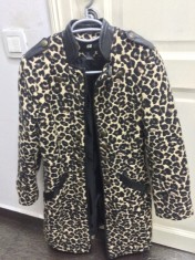 pardesiu dama H&amp;amp;amp;M animal print foto