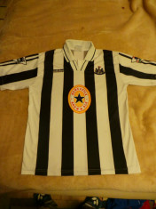 Tricou Newcastle United foto