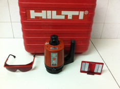 Nivela Laser Rotativa Marca HILTI PR 15 foto