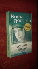 NORA ROBERTS - PASI SPRE FERICIRE (NR 5555 ) foto