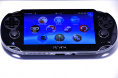 CONSOLA SONY PLAYSTATION VITA ECRAN OLED 3G/WiFi DIAGONALA 5&amp;quot; foto