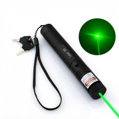 Laser Pointer Verde 3D | 5000MW | Acumulator Inclus | Raza 11KM foto