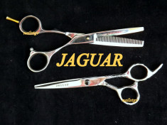 Foarfeca de tuns profesionala JAGUAR 5,5&amp;quot; + Foarfeca de FIlat Jaguar + Pelerina de tuns - OFERTA LIMITATA foto