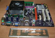 Kit Placa de baza ECS Geforce6100PM-M2 + Procesor Athlon X2 5000+ 2.6Ghz+ 2gb ddr2 667 samsung +cooler. TESTAT. GARANTIE SCRISA 6 LUNI. POZE REALE. foto