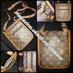 PORTOFEL BARBATI MINI BORSETA BARBATEASCA GAT UMAR SOLD firma brand LOUIS VUITTON MONOGRAM 2 COMPARTIMENTE PIELE ECOLOGICA COLECTIE NOUA foto