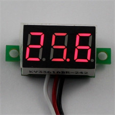 Voltmetru digital cu leduri rosii (led rosu), 4.5V - 30V foarte precis, cu 3 digit (cifre) si 3 fire (DC 0-30V Red Blue Digital Voltage Voltmeter) foto