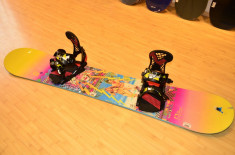 Placa Snowboard Forum Substance ChillyDog 154 2012 + Legaturi Santa Cruz Plasma Black/Red 2013/2014 foto