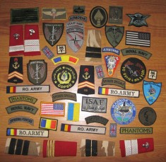 Colectie embleme/ patch-uri militare foto