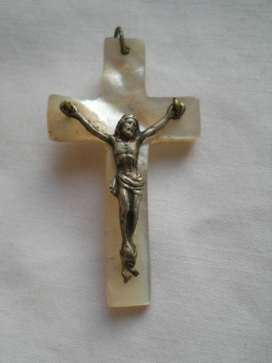 BLOCAT = Vechi Medalion Crucifix Sidef Isus pe Cruce executat manual delicat RAR foto