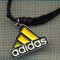 ATAM2001 MEDALIE 383 - ADIDAS - RENUMITA MARCA DE ECHIPAMENT SPORTIV -SNUR NEGRU - starea care se vede