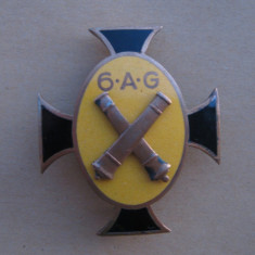 Insigna regimentala , Regimentul 6 Artilerie Grea - Timisoara . Stare impecabila, bronz aurit. Foarte rara !!