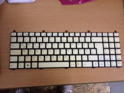 Tastatura Clevo W76K A43.20 foto