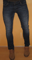 Blugi Conici H&amp;amp;amp;m W 32 L 32 Skinny / Moderni / Slim fit / Eleganti ( Talie 89 / Lungime crac 77 / Lungime totala 101 ) foto