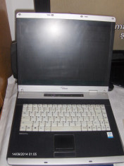 Laptop / Notebook Fujitsu Siemens Amilo Pro V2030 Pentium M 2GHz, 1GB RAM, 250 GB HDD foto