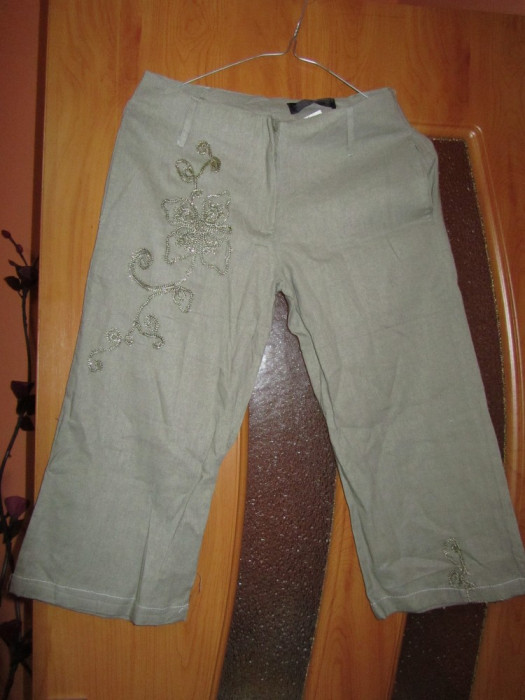 Set de pantaloni trei sferturi