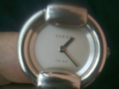 ceas de dama gucci 1400 L foto