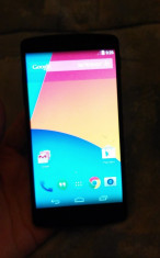 LG Nexus 5 16GB D821 4G Negru in stare buna foto