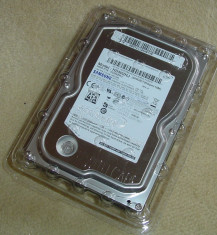 Hard disk rapid Samsung 500GB SATA-II 7200 RPM 16MB SpinPoint F3 Hd502HJ 3.5&amp;#039; foto
