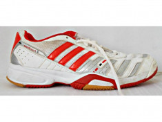 Adidasi Adidas Speedcourt 5 foto