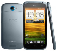 HTC One S Z520e Grey Sigilate Noi in Cutie foto