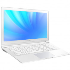 Samsung ATIV Book 9 Lite foto