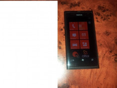 Nokia Lumia 800, liber de retea foto
