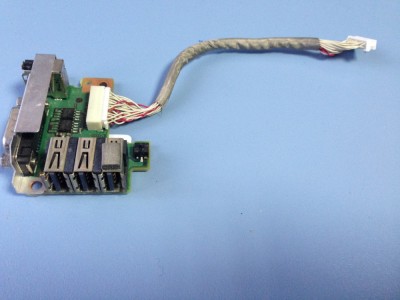 PORT USB FUJITSU LIFEBOOK E8110 foto