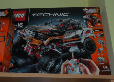 Lego Technic 9398 4 x 4 Crawler foto