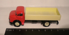 Vand macheta camion Mercedes LA911 ,cu platforma deschisa la ,scara 1:87,made in China foto