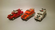 MACHETE auto - LAND ROVER 1:32 - ambulanta, pompieri - set 2 buc foto