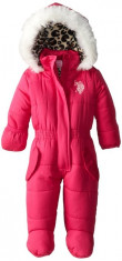 Combinezon US Polo Association Baby-Girls Newborn Puffer Snowsuit Bunting with Faux Fur Trimmed Hood, Pink Rose foto