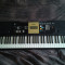 Orga Yamaha YPT-220