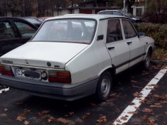 Autoturism Dacia, motor 1.6 in stare foarte buna, caroseria necesita mici reparatii foto