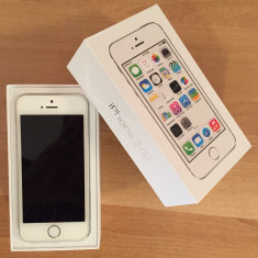 iPhone 5S 16 GB white, never-locked foto