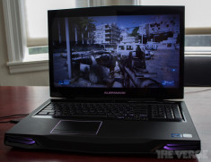 Vand Alienware m17x R4 i7 Quad. GTX 675m, 16Gb rami, 1 Tb hdd. foto