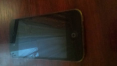 iPhone 4 16GB Black codat Vodafone Romania foto