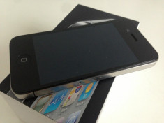 APPLE IPHONE 4 16GB BLACK stare foarte buna , NEVERLOCKED + Accesorii ! foto