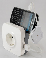 Legrand - Priza cu protectie de supratensiune, 2 mufe de alimentare USB si suport pt telefon foto