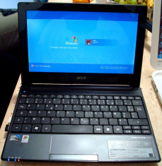 Mini laptop Acer Aspire One d255 impecabil, Intel atom 1,66 GHz , Dual core, 1 Giga /ram, Hdd 160 Gb foto