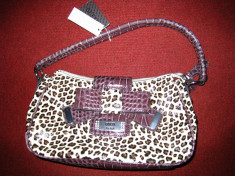 Geanta Guess Animal Print foto