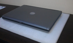 Laptop Dell D830 Intel C2D T7500 2.2 Ghz, 2 GB DDR2, 160 GB HDD SATA, DVD/CD-RW Garantie 12 luni. foto